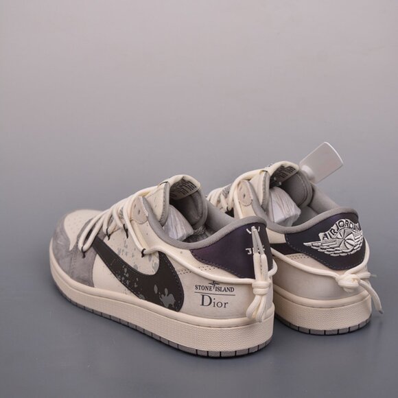 Fragment x TS x Air Jordan 1 Low Sneaker - Picture 3 of 9